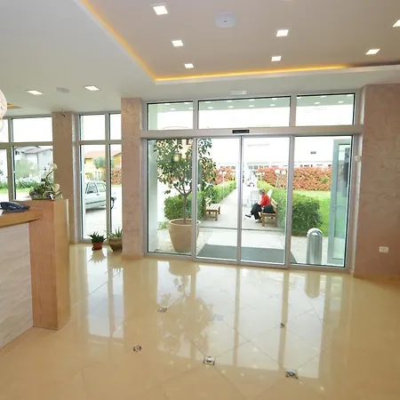 Rosabel Hotel 3*